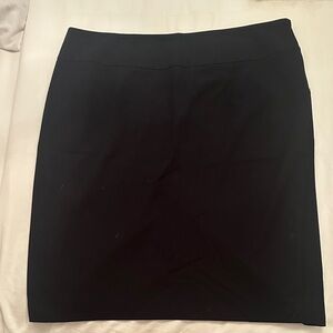 Zara Elegant Black Pencil Skirt